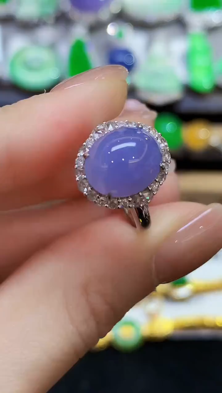 18K金镶嵌戒指翡翠SF