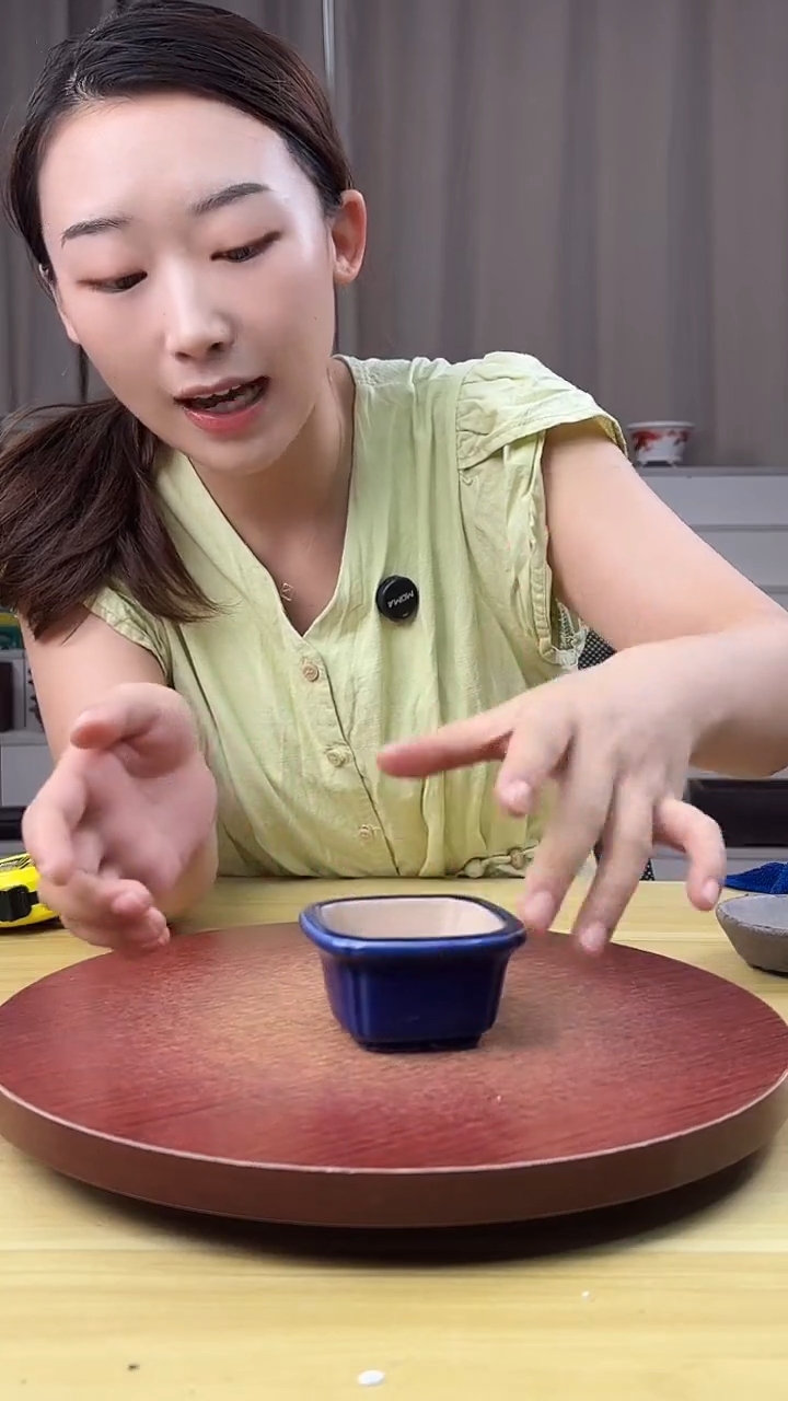 紫砂花盆浅草紫砂花盆