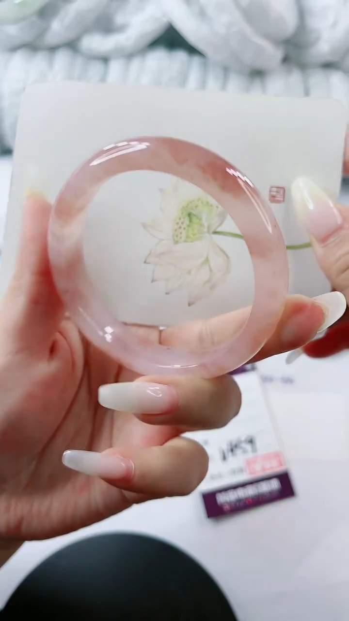 【闪购商品】石英质玉手镯未镶嵌多样性发货V459