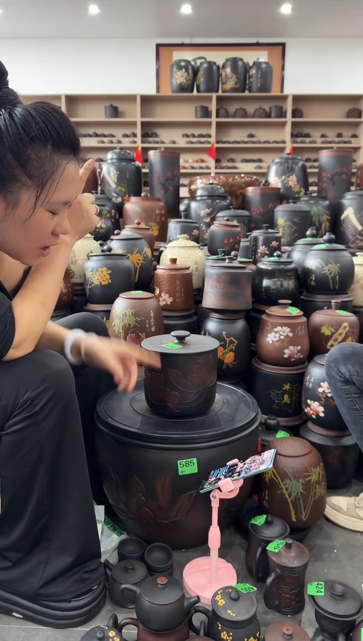 瑕疵 线雕荷花 小五饼 104