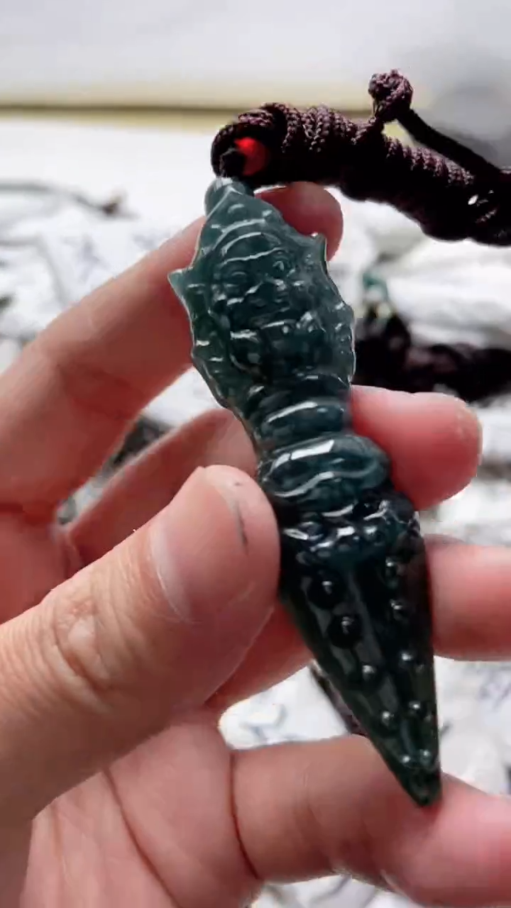 【闪购商品】翡翠颈饰未镶嵌888888888888