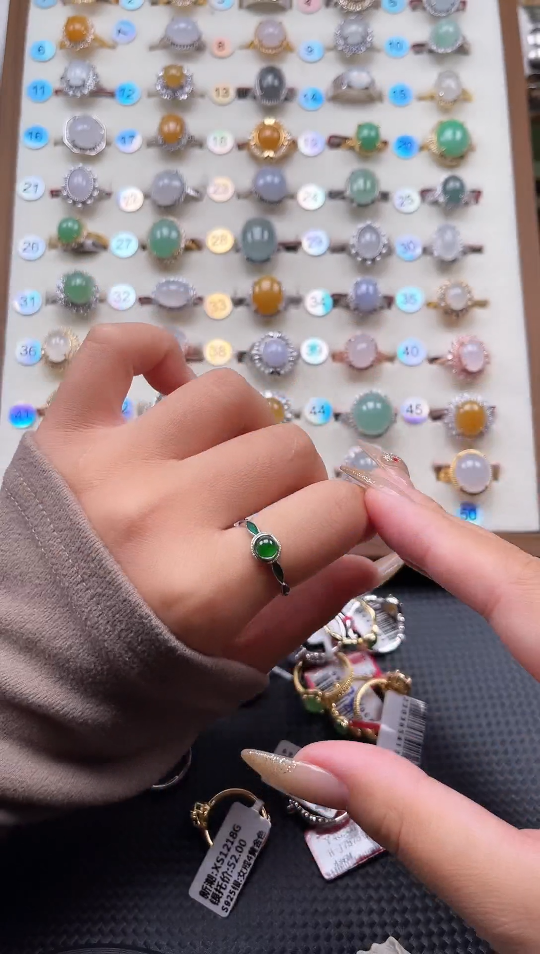 【闪购商品】翡翠戒指银S925镶嵌天然A货翡翠戒指