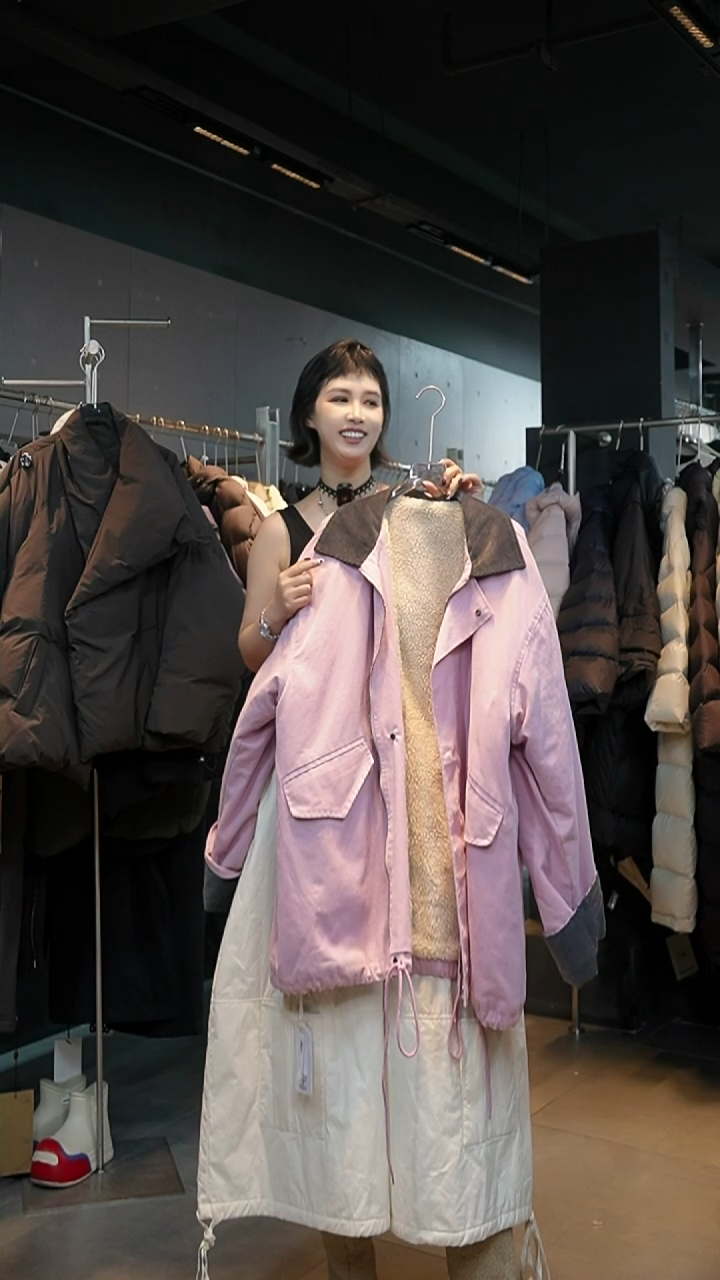张*粉色外套粉色外套