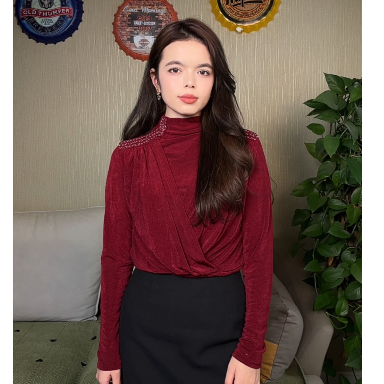 修身型钉珠打底衫磨毛蕾丝长袖衫时尚显瘦ins修身