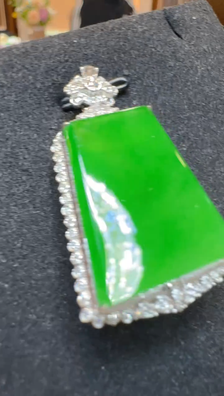 翡翠18K金镶嵌吊坠(不含链)多样性团购发一件