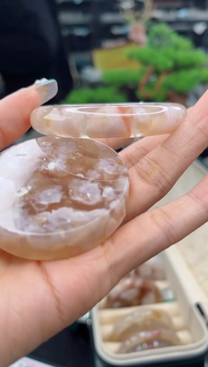 石英质玉未镶嵌手镯54圈口（赠品镯心）3321665