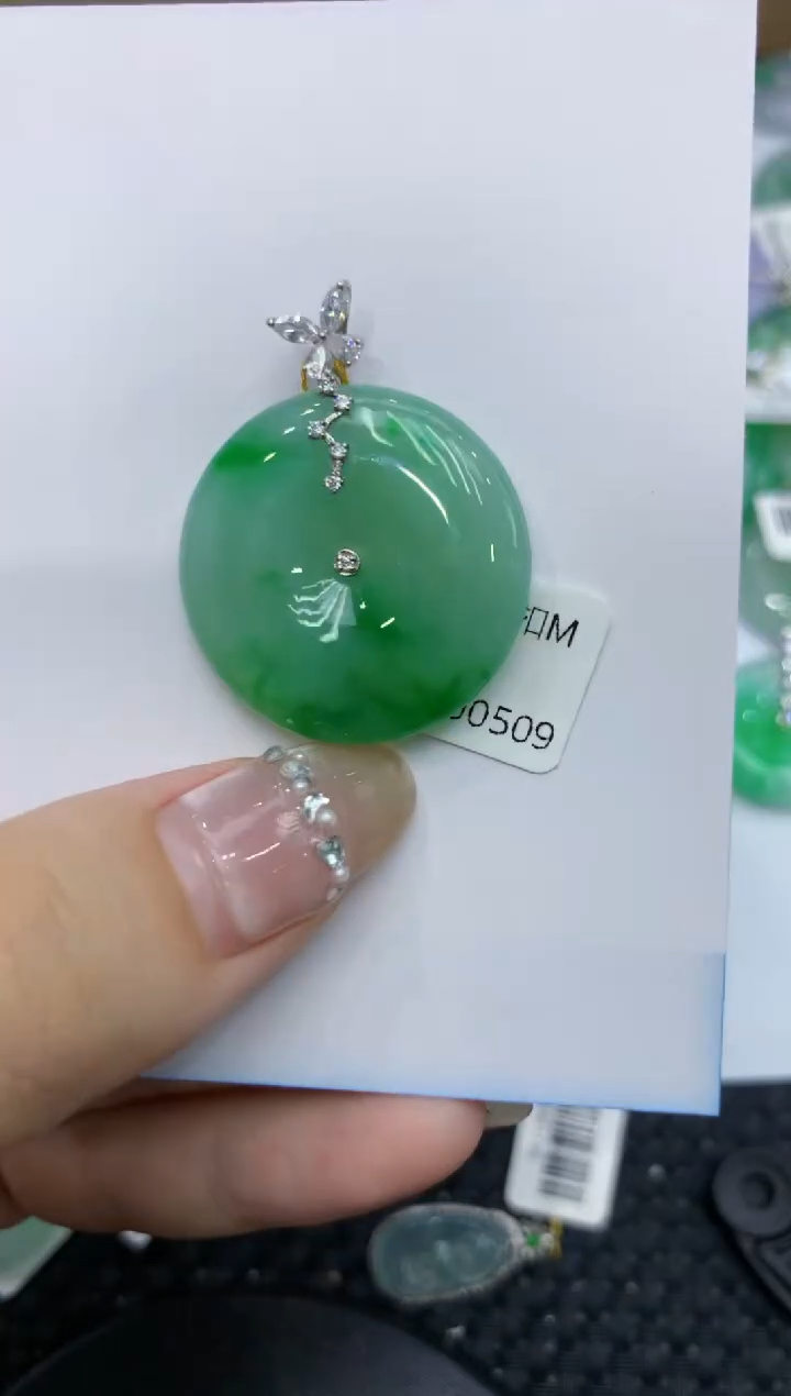 【闪购商品】翡翠颈饰18K金镶嵌222222222