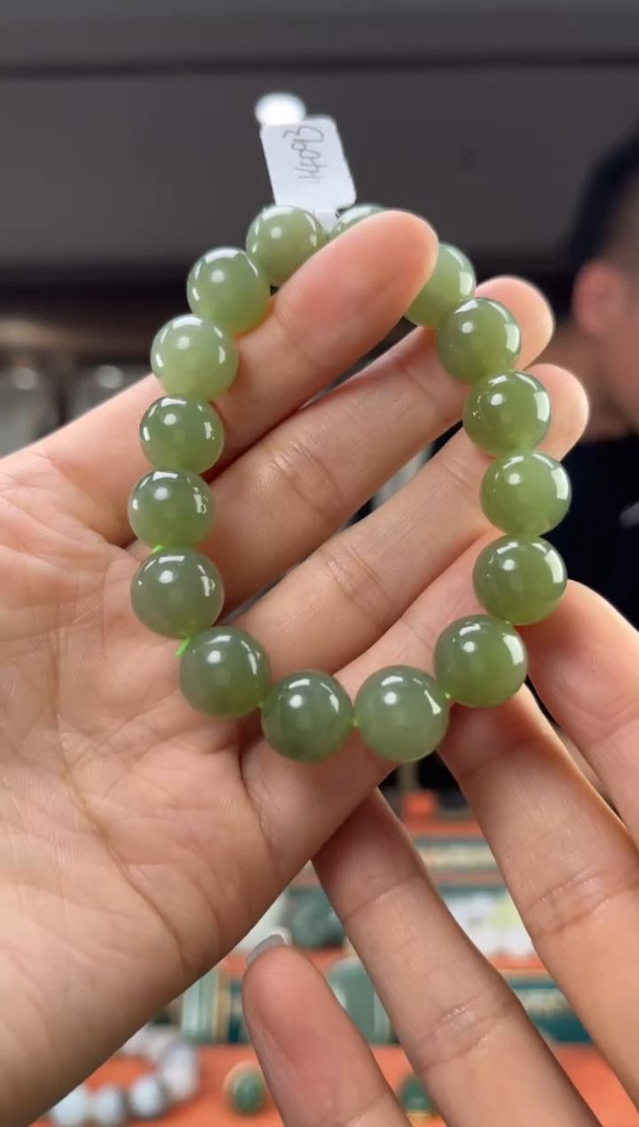 和田玉未镶嵌颈饰佩佩12mm左右