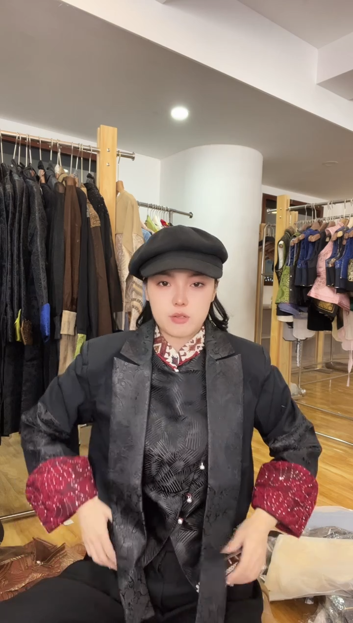 外套       2XL码    125-135斤