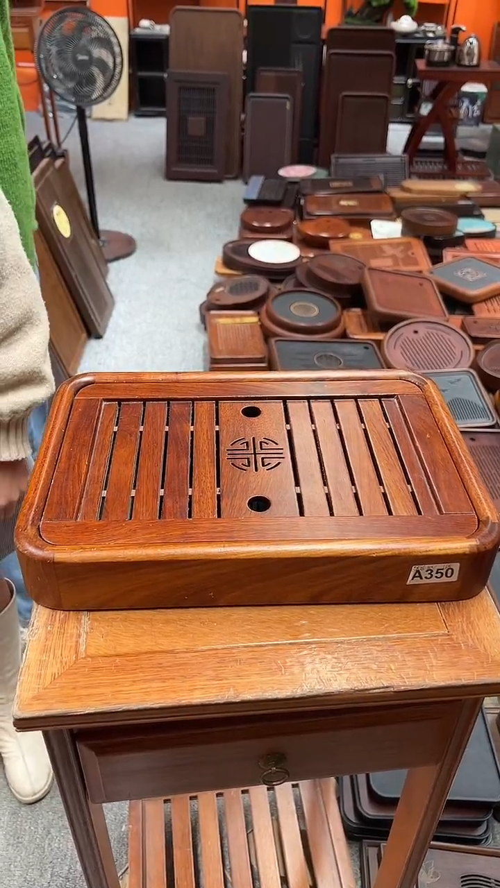 福利大叶花梨木长38CM*宽26CM茶盘