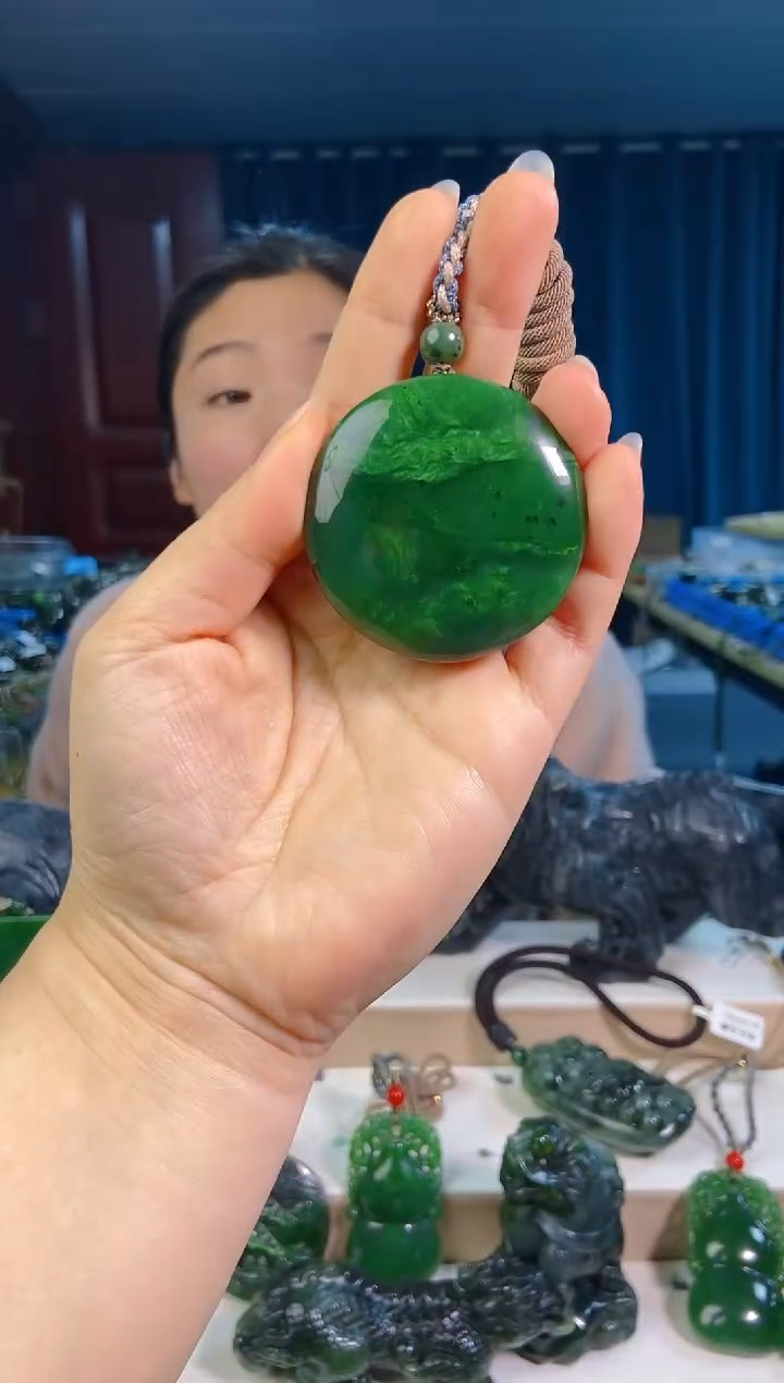 【闪购商品】和田玉未镶嵌挂件1