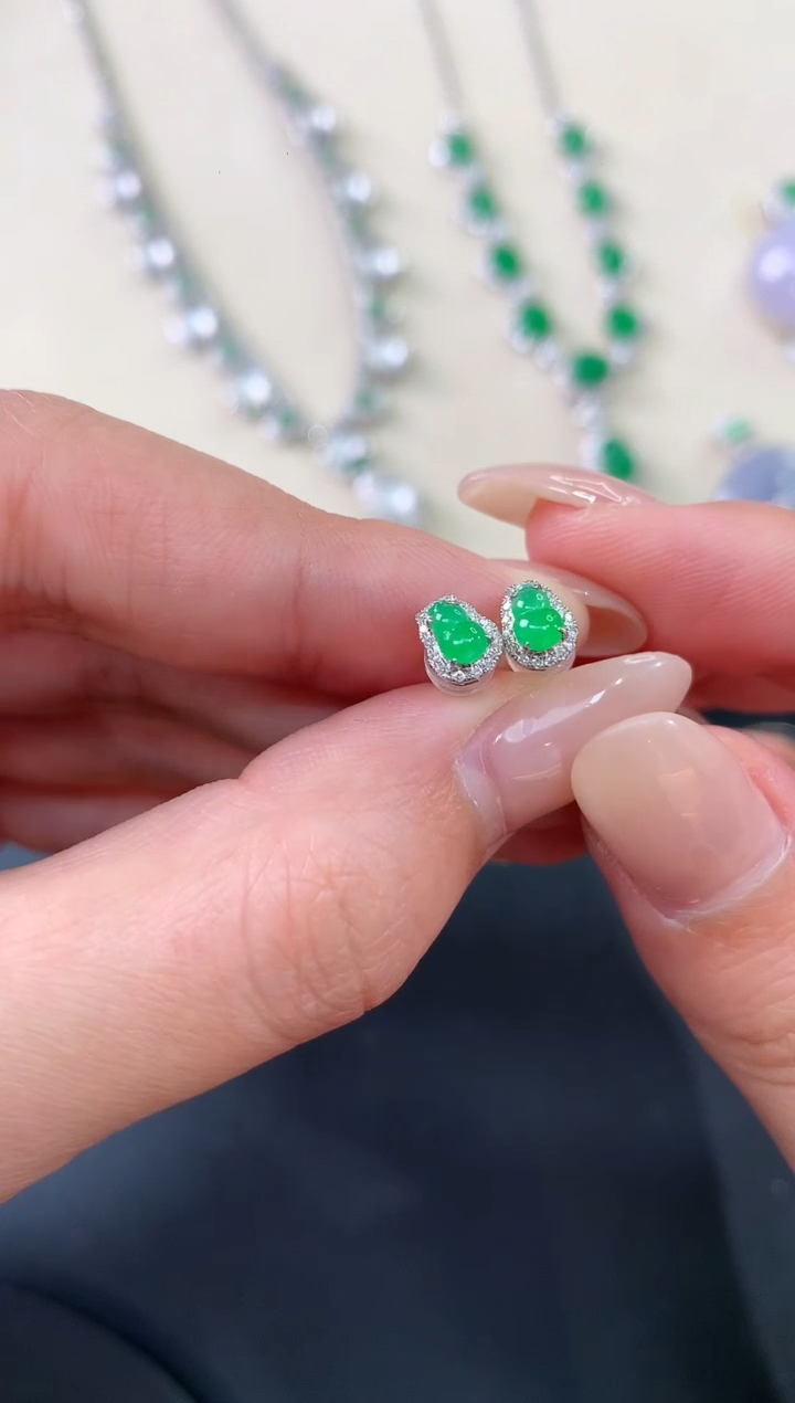 【闪购商品】翡翠耳饰18K金镶嵌A661|1880