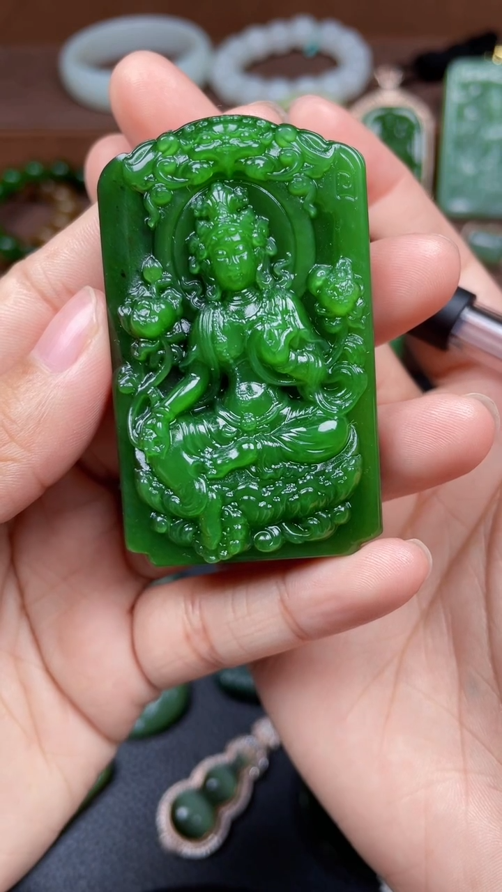 颈饰未镶嵌和田玉勇**前f161