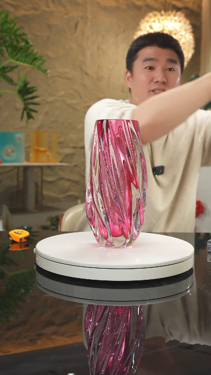 【闪购商品】摆件福利金红花瓶