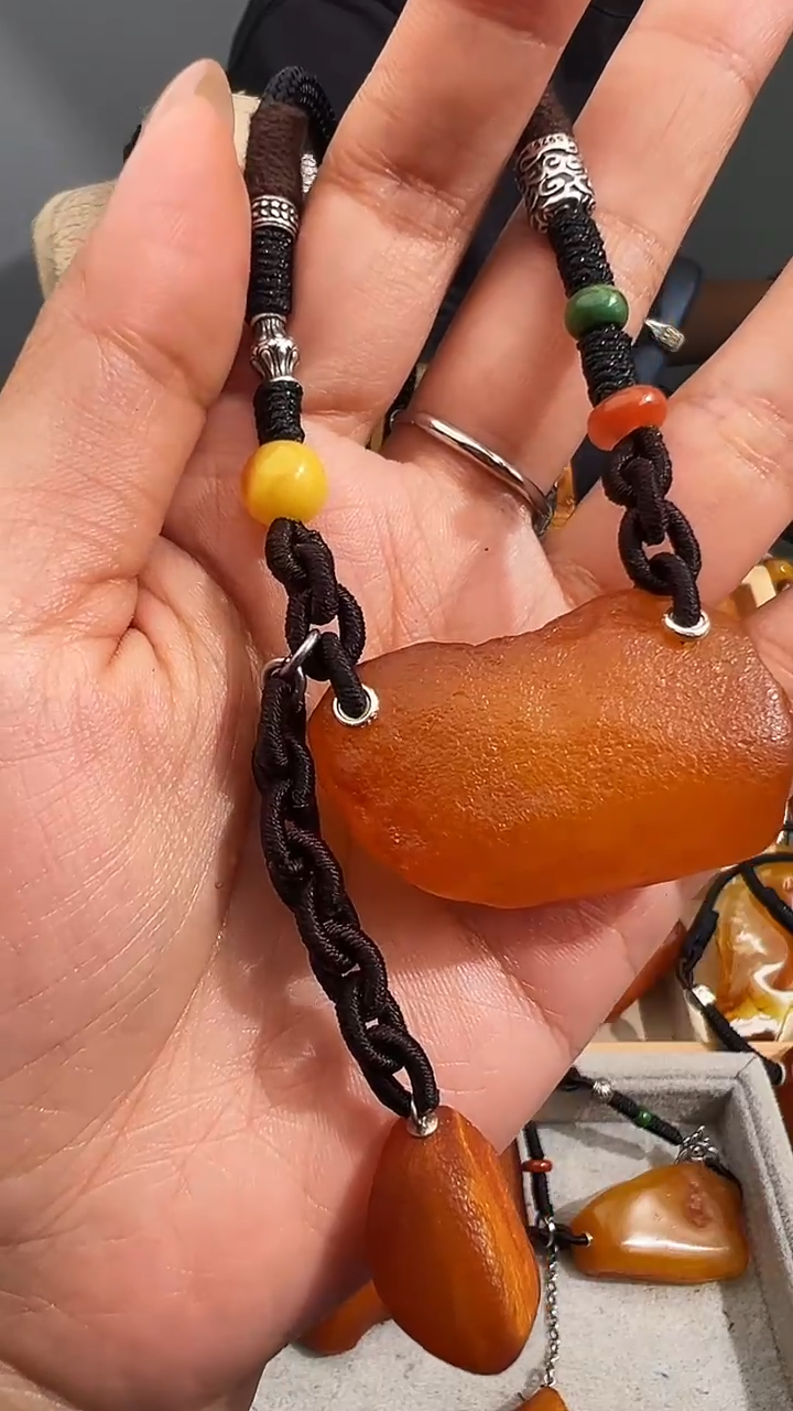 【闪购商品】蜜蜡裸石未镶嵌似玉