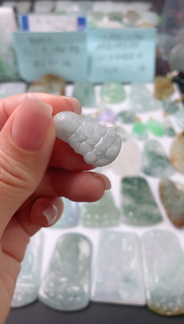 吊坠(不含链)未镶嵌翡翠多样性发其一