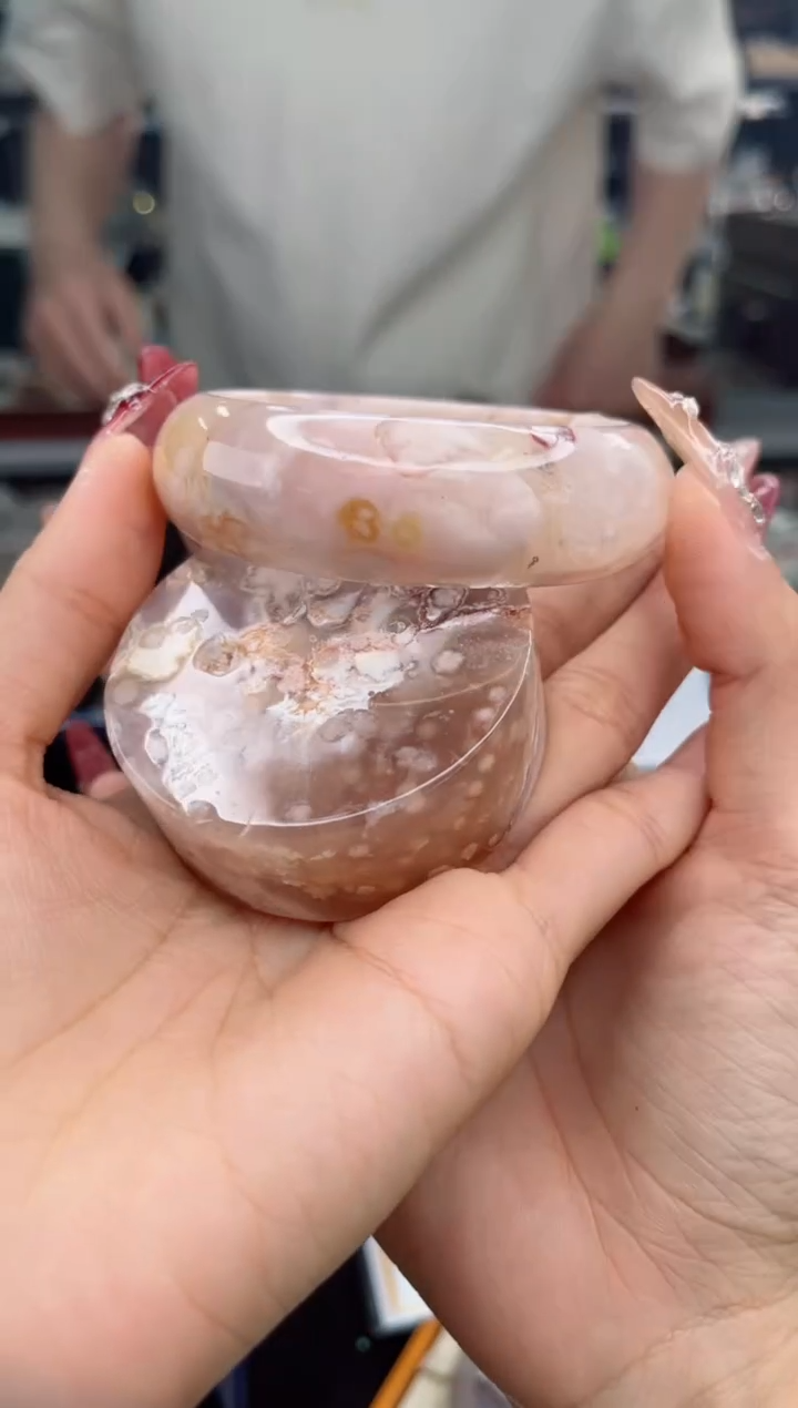 【闪购商品】石英质玉手镯未镶嵌59圈口（赠品镯心）1600172