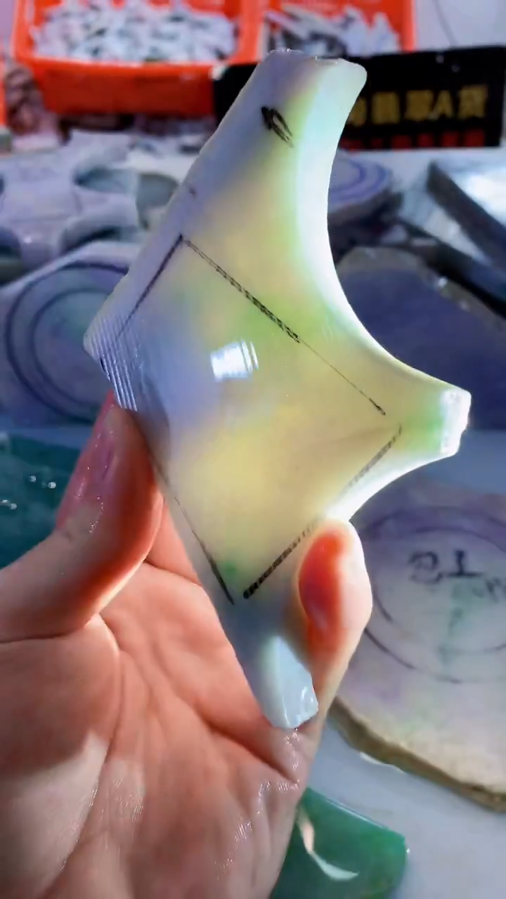 颈饰未镶嵌翡翠缅甸A货翡翠11