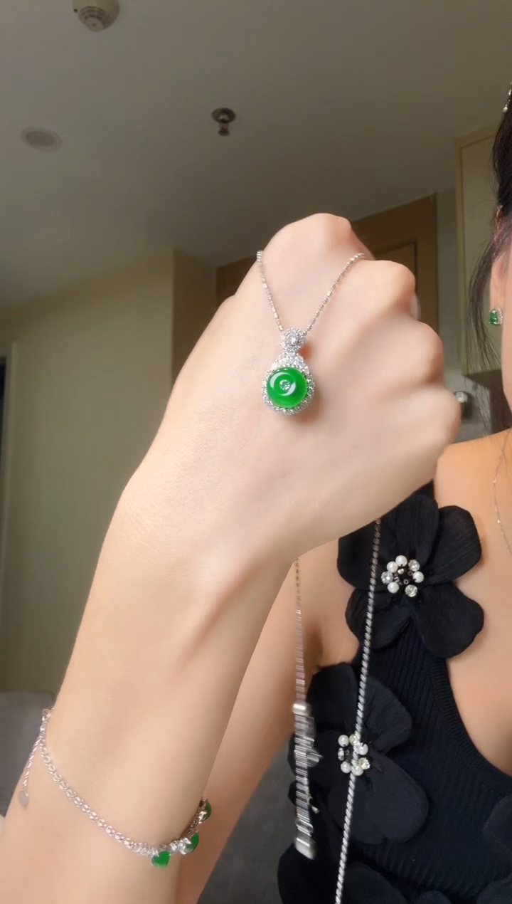 翡翠银S925镶嵌吊坠(不含链)天然翡翠吊坠