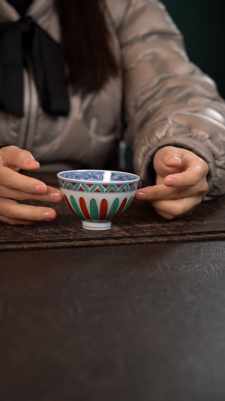 【闪购商品】杯云霞珍藏斗彩菊瓣鸡心杯