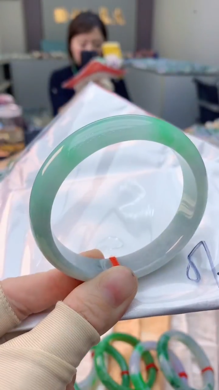 未镶嵌手镯翡翠0299339650