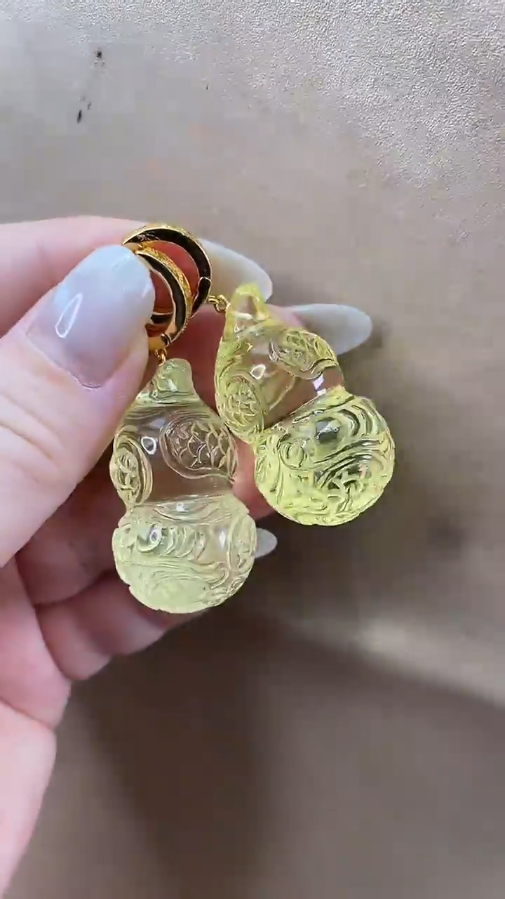 琥珀颈饰未镶嵌耳环