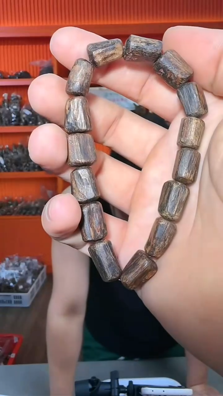 沉香手串a25号沉水芽庄绿伽罗15g多样性发一
