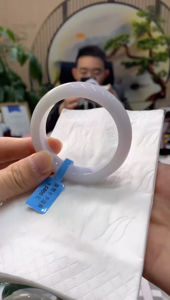 【闪购商品】翡翠手镯未镶嵌000009324