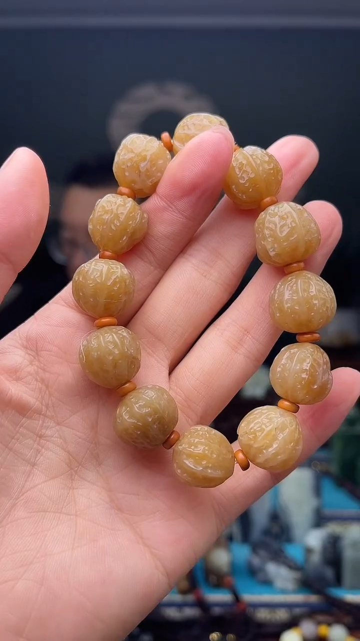 未镶嵌和田玉挂件1