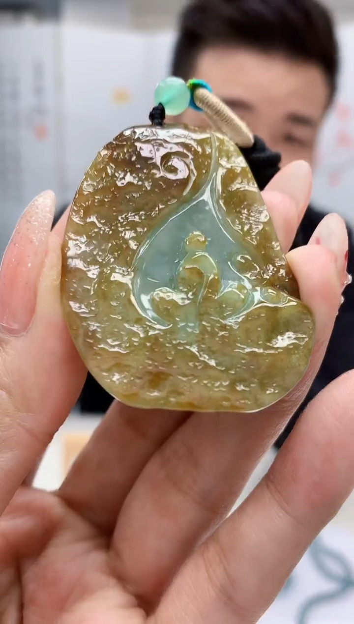 【闪购商品】定制翡翠未镶嵌4990MM-毛货挂件65