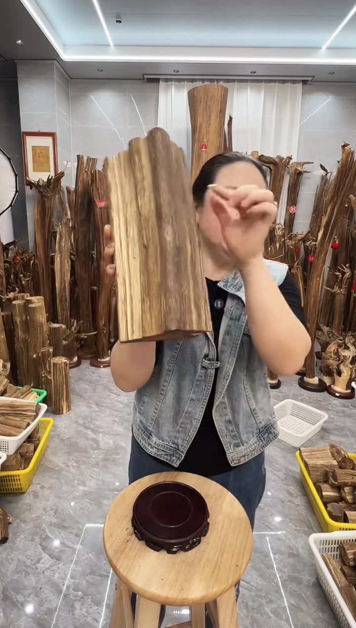 沉香碎屑沉香沉香原料