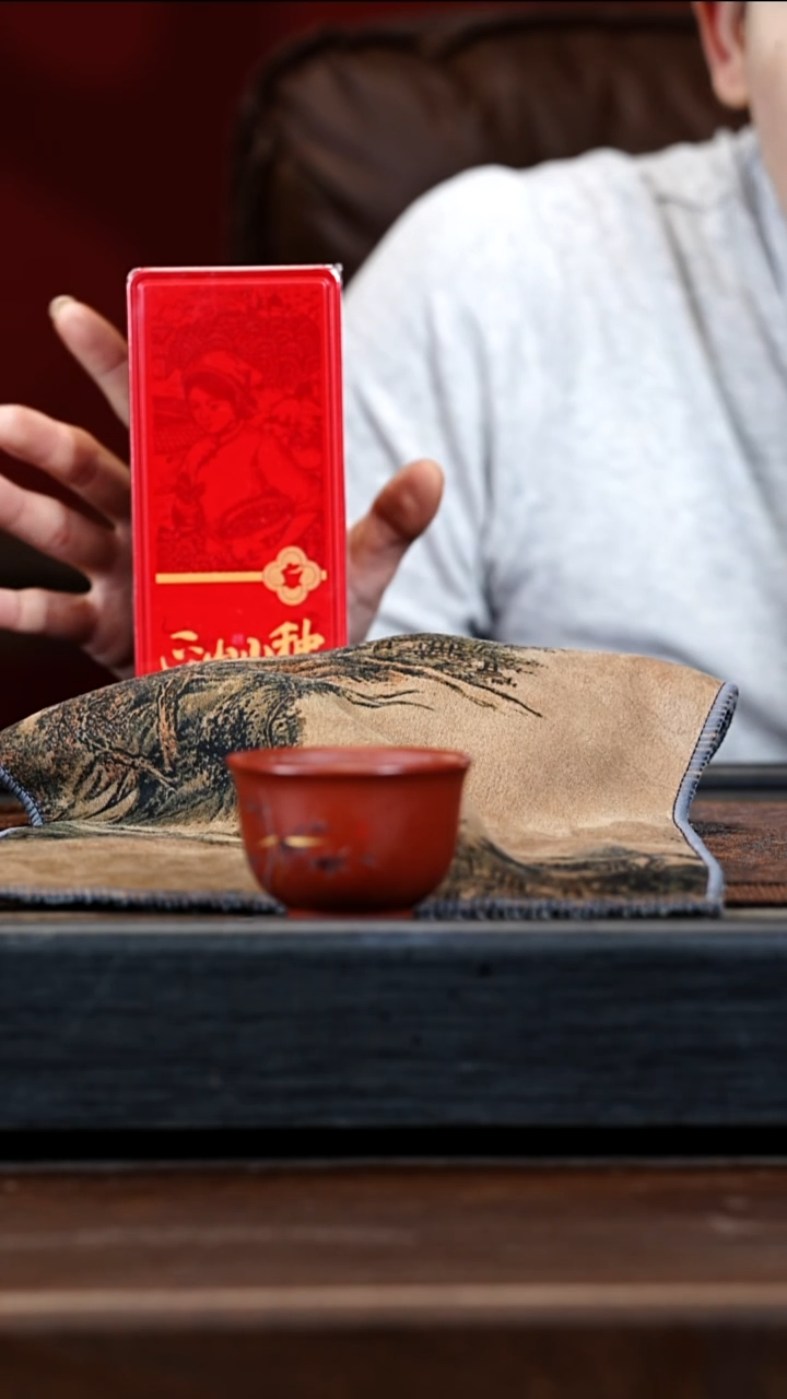 宜兴紫砂WJ 团团紫砂谢礼2  