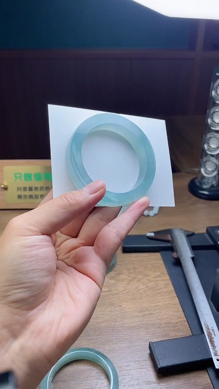 未镶嵌手镯定制翡翠意*清 定制