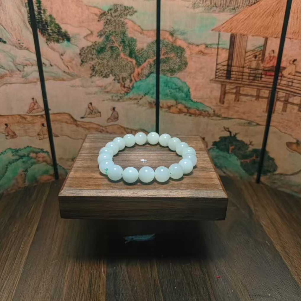 W和田玉圆珠手串（卡10）0699