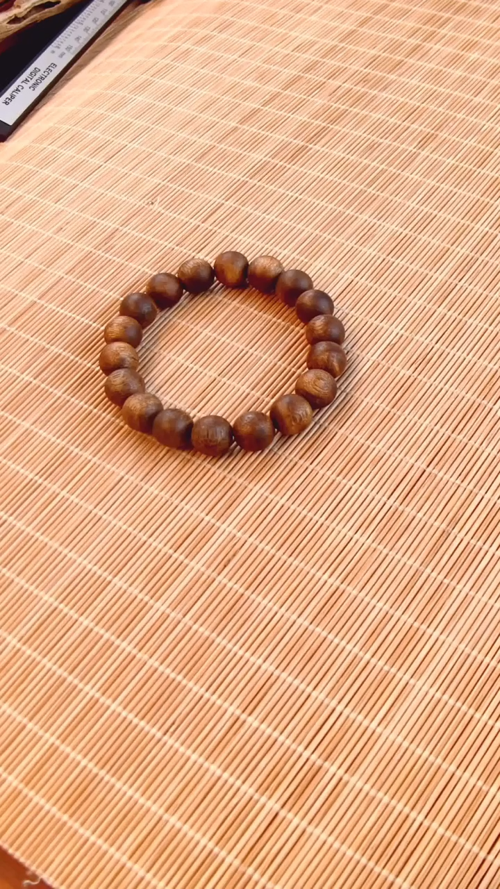 【闪购商品】沉香手串海南莺歌绿奇楠卡12圆珠高结油手串