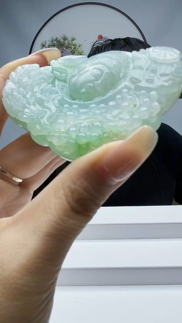 未镶嵌定制翡翠毛货挂件155