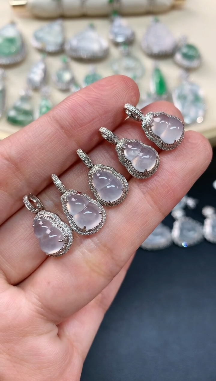 【闪购商品】翡翠吊坠(不含链)18K金镶嵌A123|1800|多样性发货一件
