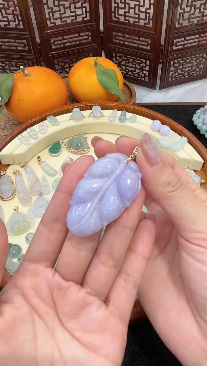 【闪购商品】翡翠吊坠(不含链)18K金镶嵌032缅甸A货翡翠叶子