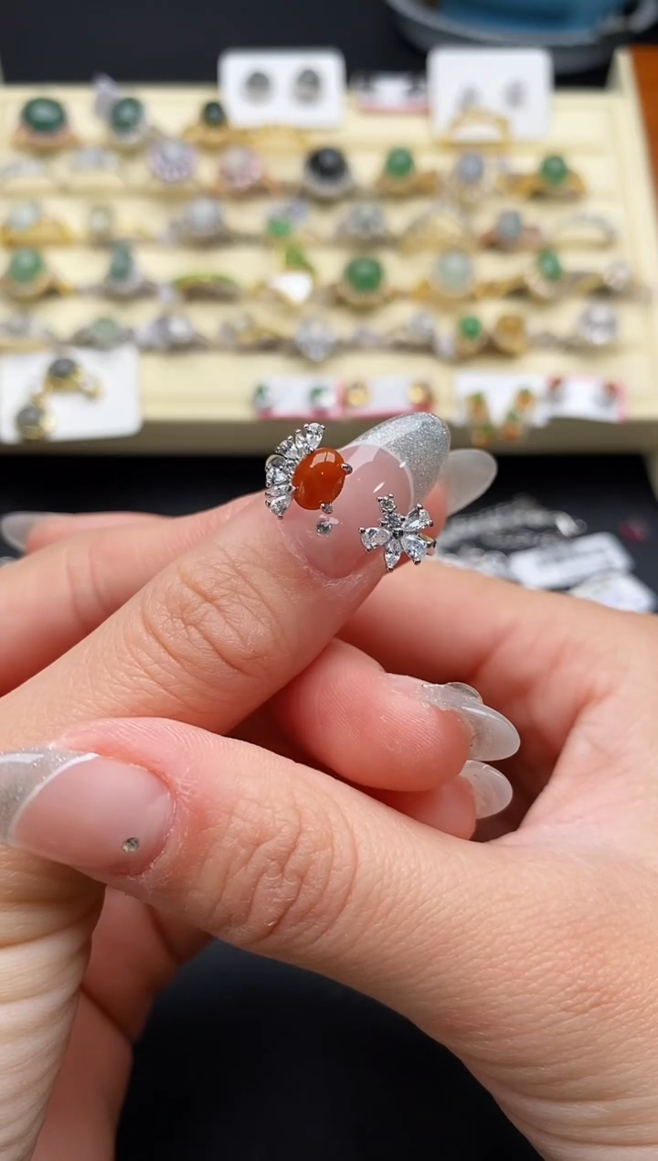 【闪购商品】翡翠戒指银S925镶嵌222222222+1