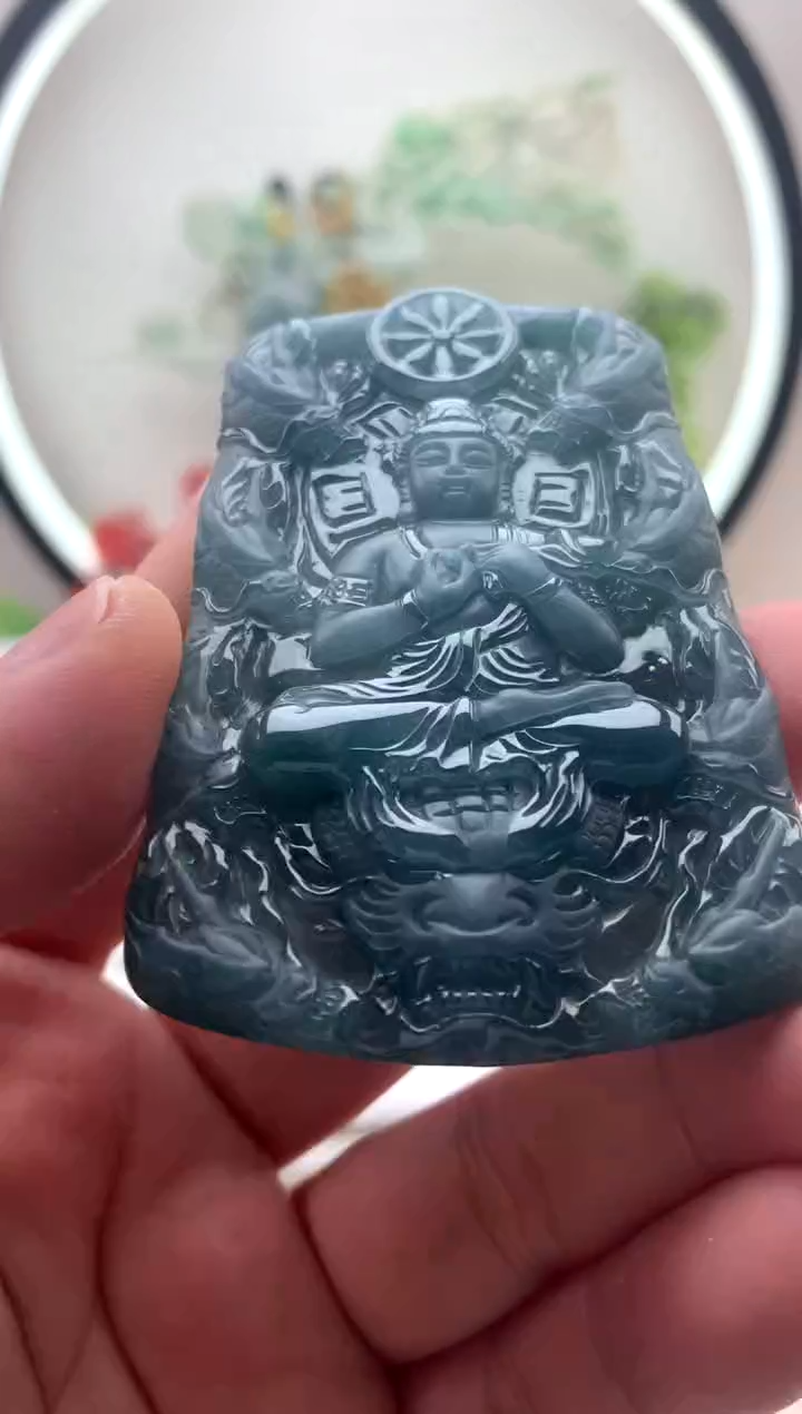 颈饰未镶嵌翡翠大势至