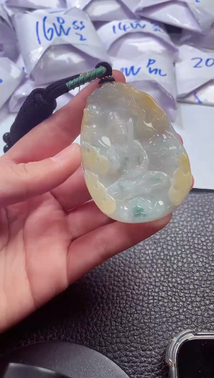 颈饰未镶嵌翡翠00009205