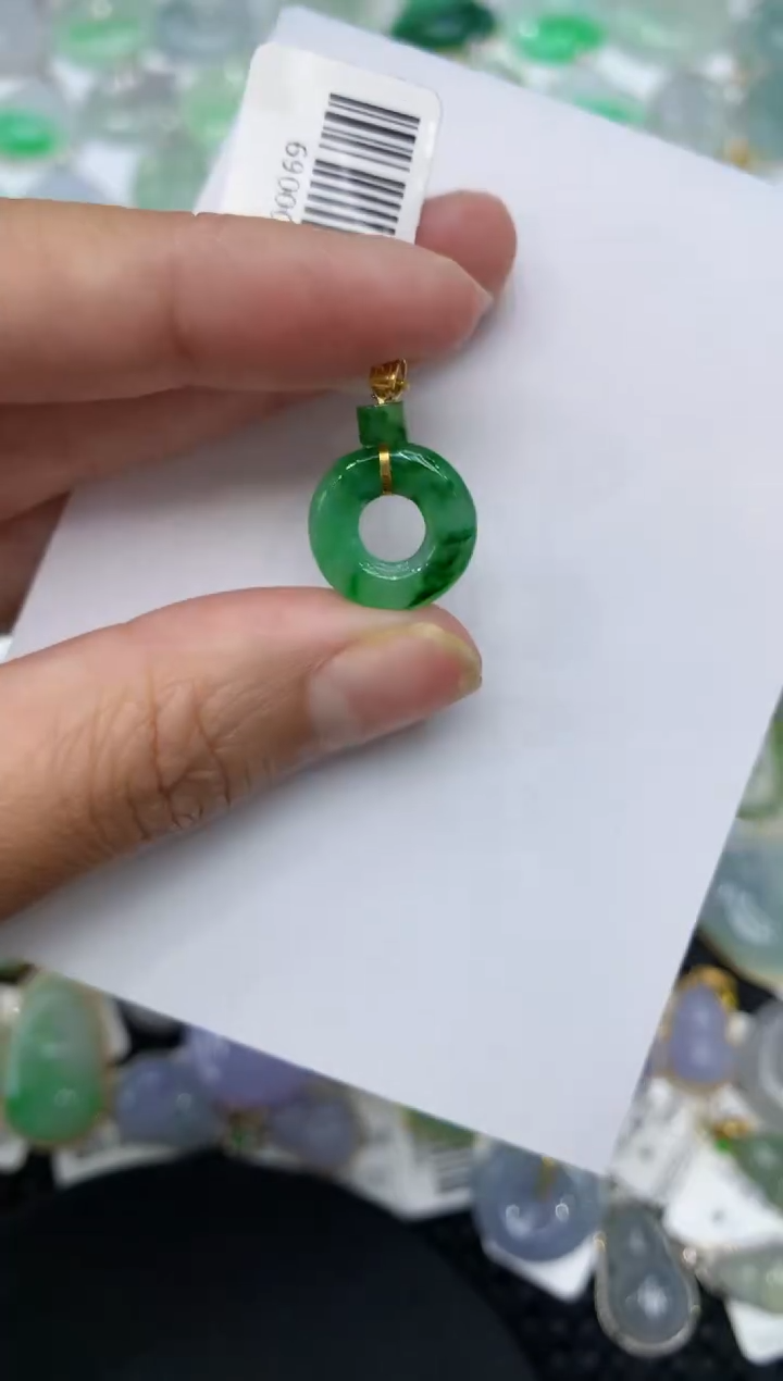 【闪购商品】翡翠颈饰18K金镶嵌111111111111