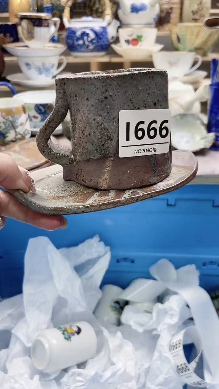 瓷片漫**路 I666不退不换.感谢理解