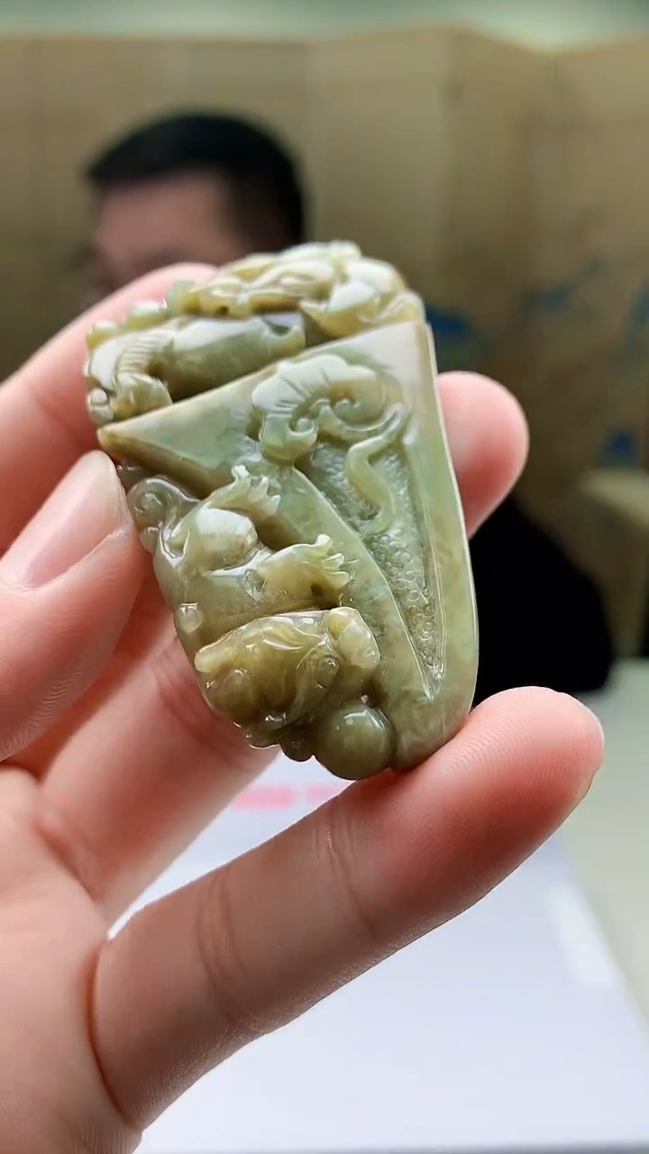 【闪购商品】定制翡翠未镶嵌5152bb-毛货挂件48