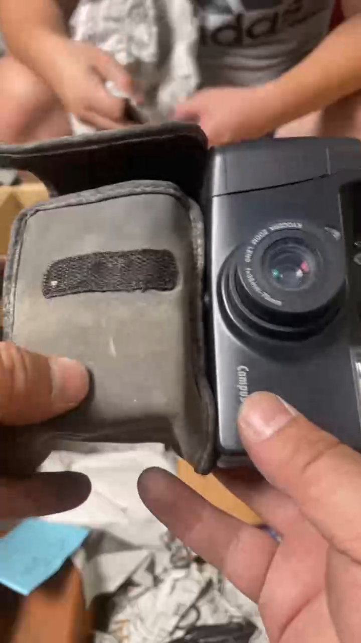 笑*474吱吱吱吱走着走着