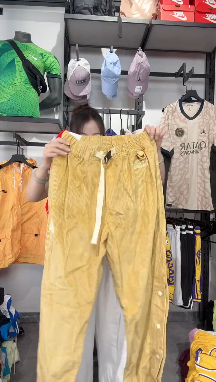 1406   编码 瑕疵款直播间过款为准 尺码