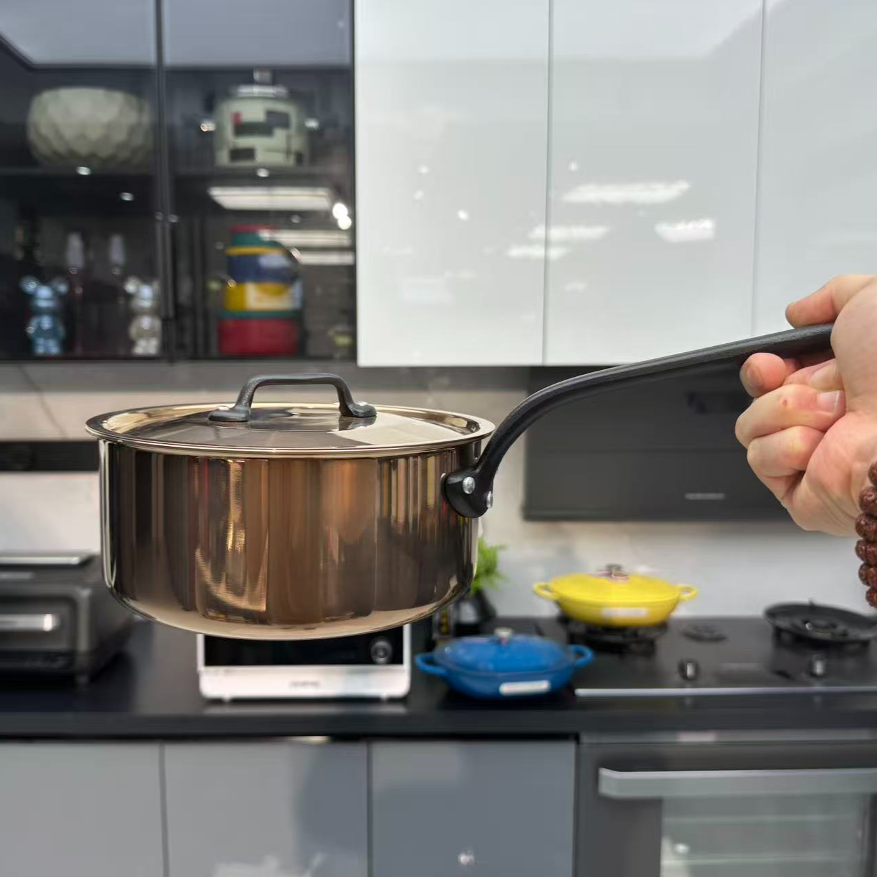 【出法国】20口径带盖子奶锅