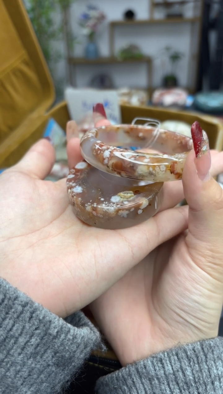 【闪购商品】石英质玉手镯未镶嵌A1348(55圈赠送镯心)