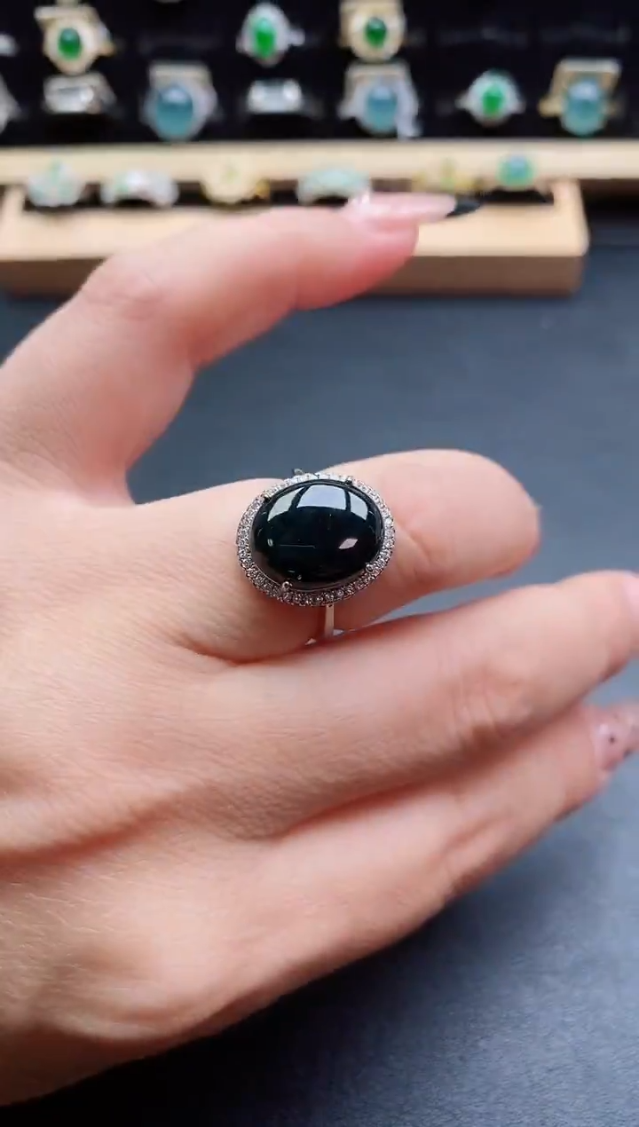 银S925镶嵌戒指翡翠1