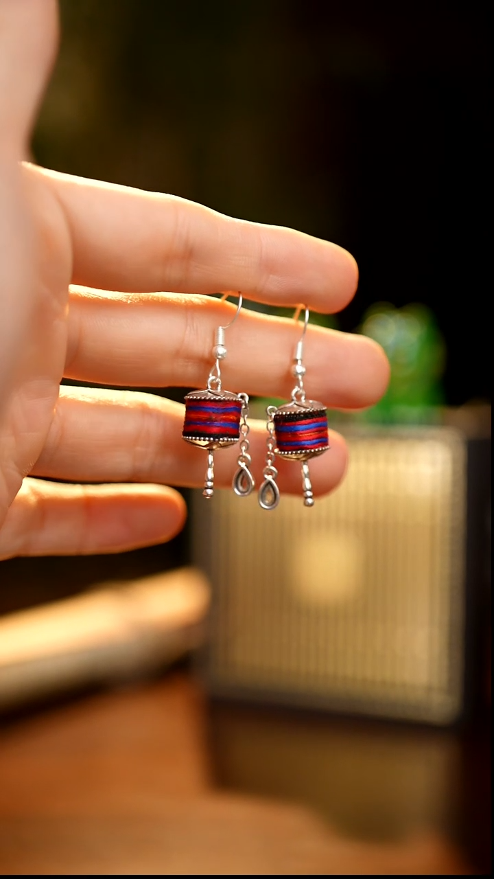 刺绣私人定制苗族手工Q755